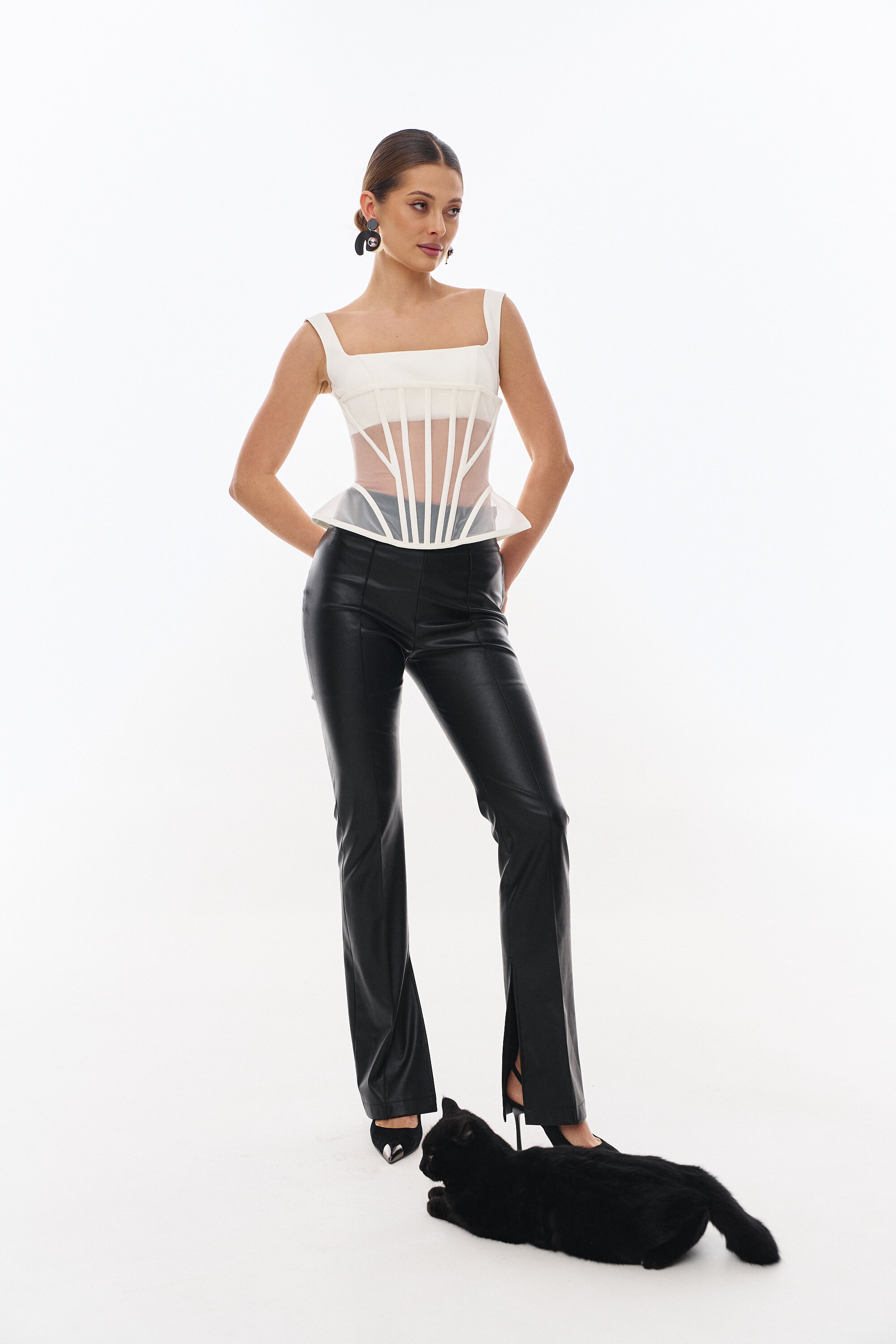 А2810-3 молочный